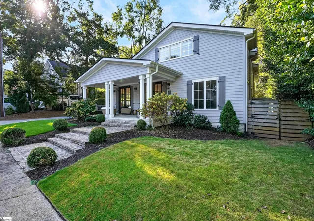 Photo 3 of Single family home for sale at 514 Watts Ave, Greenville, SC 29601 | MLS# 1603725 | Listing updated on 2026-09-14