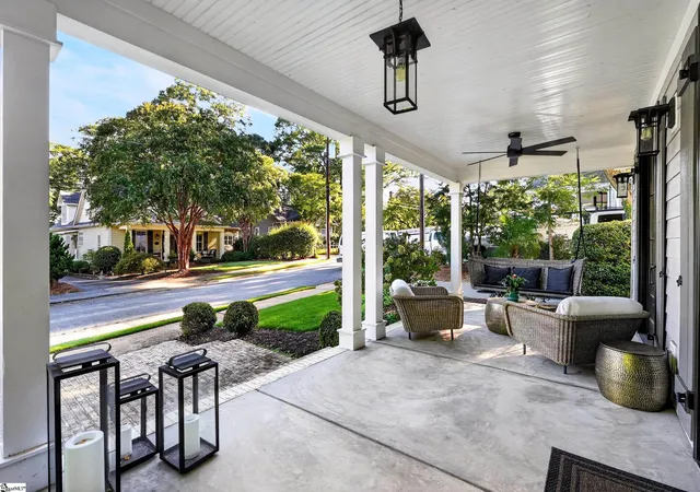 Photo 3 of Single family home for sale at 514 Watts Ave, Greenville, SC 29601 | MLS# 1603725 | Listing updated on 2026-09-14