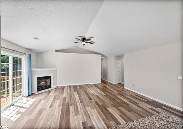Photo 3 of Single family home for sale at 200 Mcconnell Rd, Taylors, SC 29687 | MLS# 1603200 | Listing updated on 2026-09-08