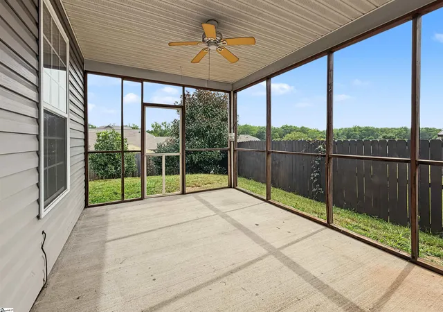 Photo 4 of Single family home for sale at 23 Tack Ln, Greer, SC 29650 | MLS# 1606327 | Listing updated on 2026-10-10