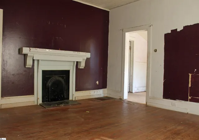 Photo 3 of Single family home for sale at 114 4th Street, Greenville, SC 29611 | MLS# 1602722 | Listing updated on 2026-09-06