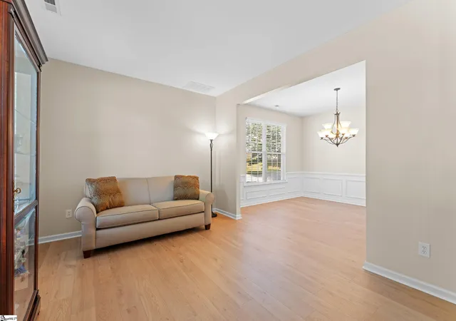 Photo 4 of Single family home for sale at 103 Rainfall Wy, Easley, SC 29642 | MLS# 1594524 | Listing updated on 2026-09-03