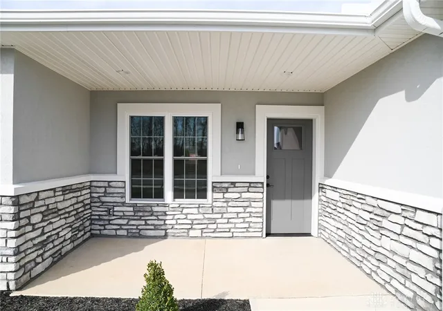 Photo 2 of Townhouse for sale at 435 Reed Ave, Versailles, OH 45380 | MLS# 913029 | Listing updated on 2026-09-24