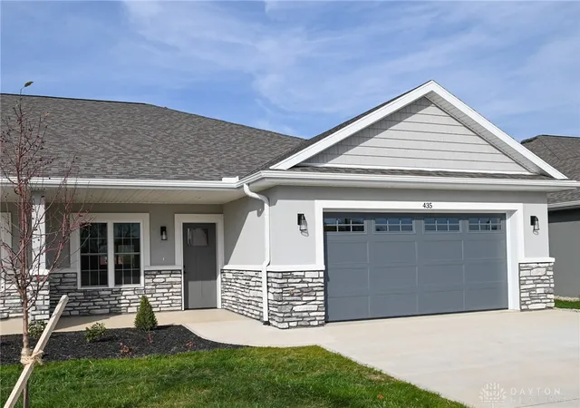 Photo 3 of Townhouse for sale at 435 Reed Ave, Versailles, OH 45380 | MLS# 913029 | Listing updated on 2026-09-24
