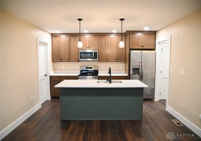 Photo 3 of Townhouse for sale at 546 Reed Ave, Versailles, OH 45380 | MLS# 929170 | Listing updated on 2026-09-24