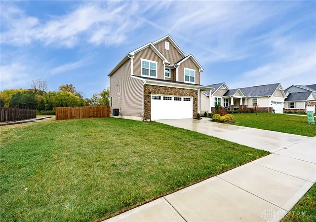 Photo 3 of Single family home for sale at 1764 Highlander Dr, Xenia, OH 45385 | MLS# 946996 | Listing updated on 2026-08-31