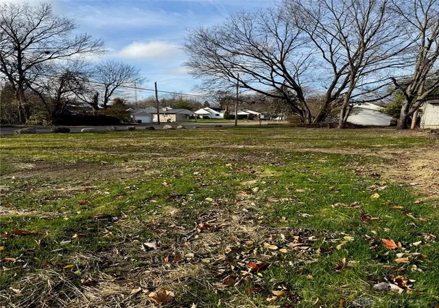 Photo 2 of Land for sale at 3901 Old Riverside Dr, Dayton, OH 45405 | MLS# 948606 | Listing updated on 2026-10-01