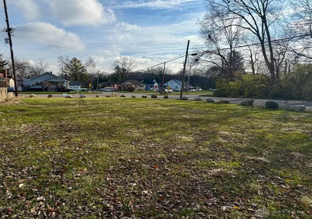 Photo 4 of Land for sale at 3901 Old Riverside Dr, Dayton, OH 45405 | MLS# 948606 | Listing updated on 2026-10-01