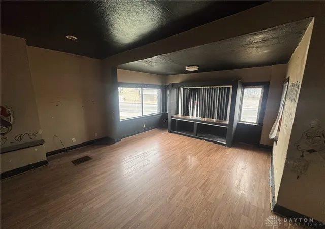 Photo 2 of Single family home for sale at 2015 N Main St, Dayton, OH 45405 | MLS# 950160 | Listing updated on 2026-09-25