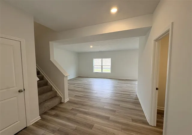 Photo 2 of Single family home for sale at 301 Autumn Ct, Englewood, OH 45322 | MLS# 951576 | Listing updated on 2026-09-13