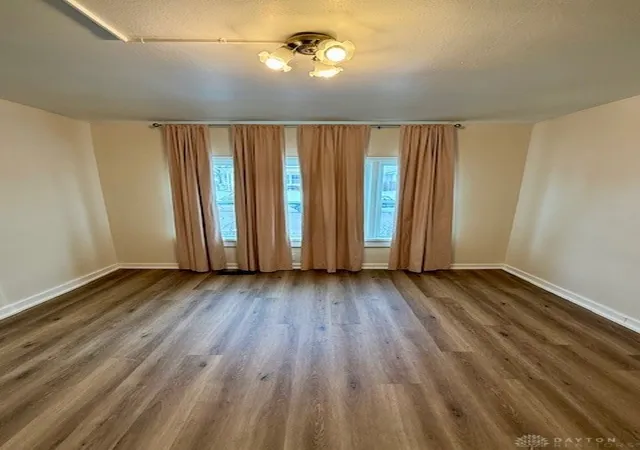 Listing Photo 5 - Condo for sale in building located at 1866 Maiden Ln, Springfield, OH 45504