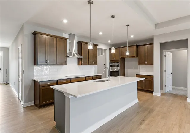 Photo 2 of Single family home for sale at 407 S Landon Ln, Springfield, OH 45502 | MLS# 952553 | Listing updated on 2026-09-01