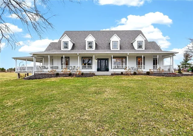 Photo 1 of Mansion for sale at 3489 Harlan Carroll Rd, Waynesville, OH 45068 | MLS# 952771 | Listing updated on 2026-09-09