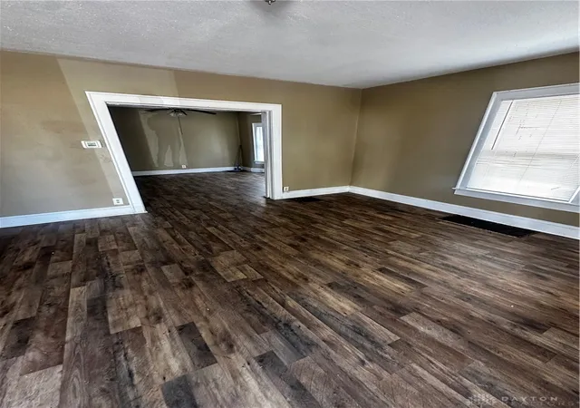 Photo 3 of Multi family home for sale at 709 711 W Mulberry St, Springfield, OH 45506 | MLS# 953198 | Listing updated on 2026-09-16