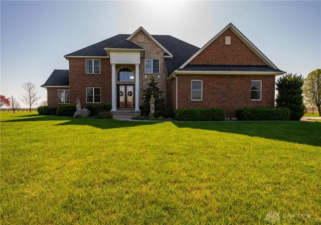Single family home for sale at 3135 Hornbeam Rd, Sabina, OH 45169 | MLS# 953550