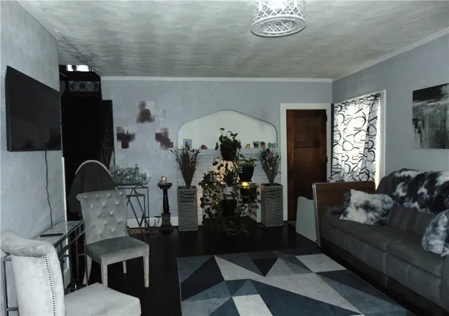 Photo 2 of Single family home for sale at 361 Kenwood Ave, Dayton, OH 45405 | MLS# 954480 | Listing updated on 2026-09-04