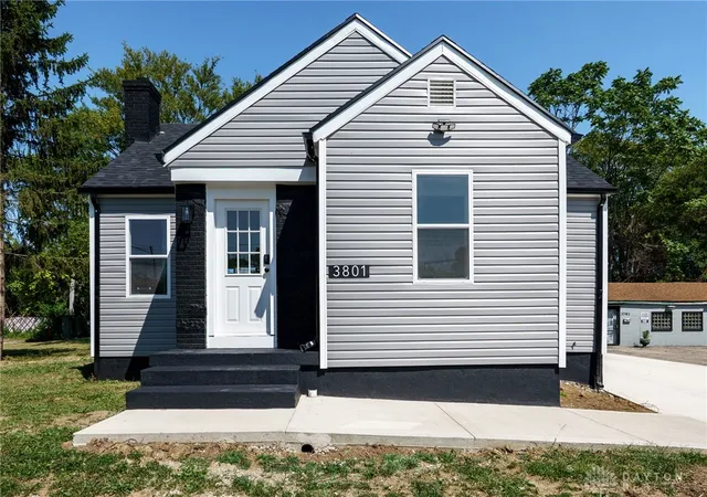 Photo 2 of Single family home for sale at 3801 Salem Ave, Dayton, OH 45406 | MLS# 954318 | Listing updated on 2026-09-05