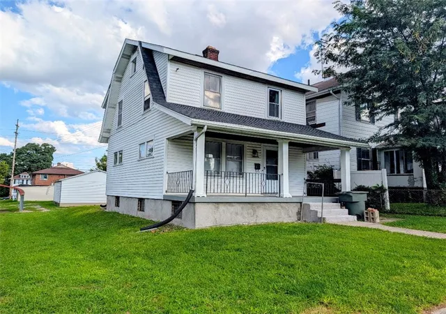 Photo 2 of Single family home for sale at 28 N Trenton St, Dayton, OH 45417 | MLS# 954897 | Listing updated on 2026-09-07