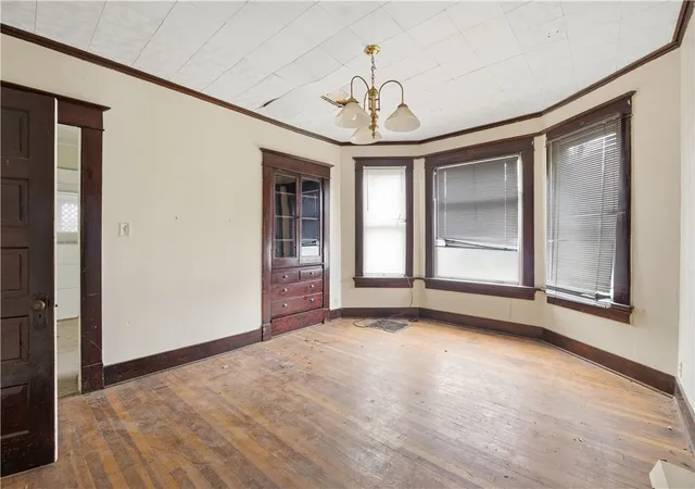 Photo 3 of Sale Pending at 136 N Spring St, Wilmington, OH 45177 | MLS# 955373 | Listing updated on 2026-09-10