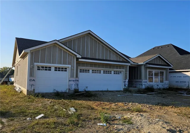 Photo 3 of Single family home for sale at 2276 Tandem Dr, Xenia, OH 45385 | MLS# 955811 | Listing updated on 2026-10-04