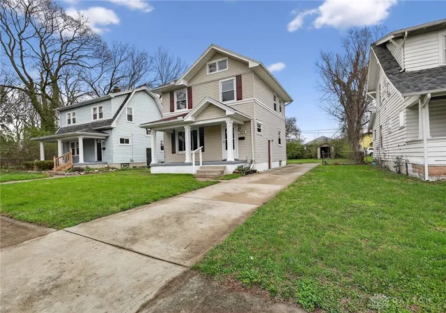 Photo 2 of Sale Pending at 2532 Ravenwood Ave, Dayton, OH 45406 | MLS# 955393 | Listing updated on 2026-09-03