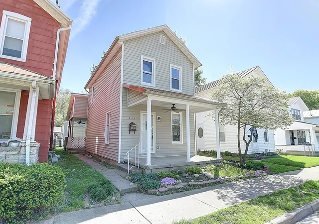 Photo 2 of Single family home for sale at 404 Mound Ave, Miamisburg, OH 45342 | MLS# 957047 | Listing updated on 2026-09-09