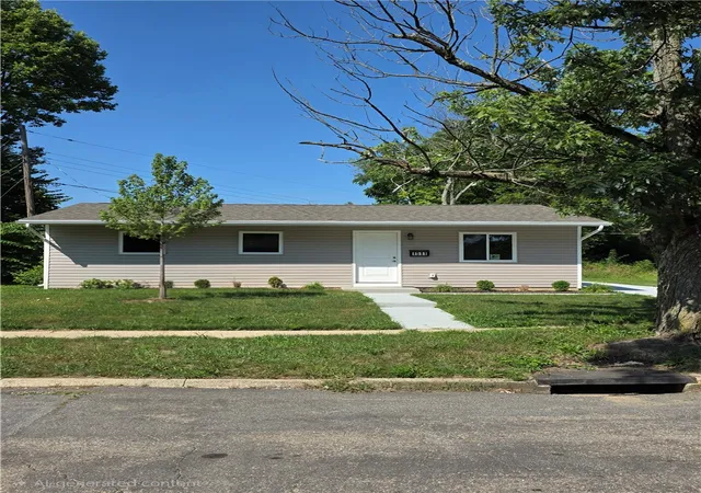 Photo 1 of Single family home for sale at 1511 Azalea Dr, Dayton, OH 45417 | MLS# 957094 | Listing updated on 2026-09-18