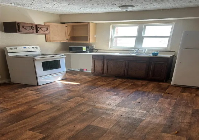 Photo 1 of Multi family home for sale at 152 Santa Clara Ave, Dayton, OH 45405 | MLS# 957467 | Listing updated on 2026-10-01