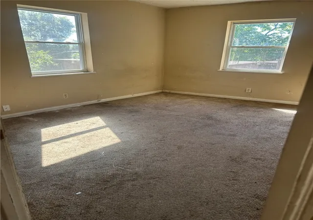 Photo 4 of Multi family home for sale at 152 Santa Clara Ave, Dayton, OH 45405 | MLS# 957467 | Listing updated on 2026-10-01