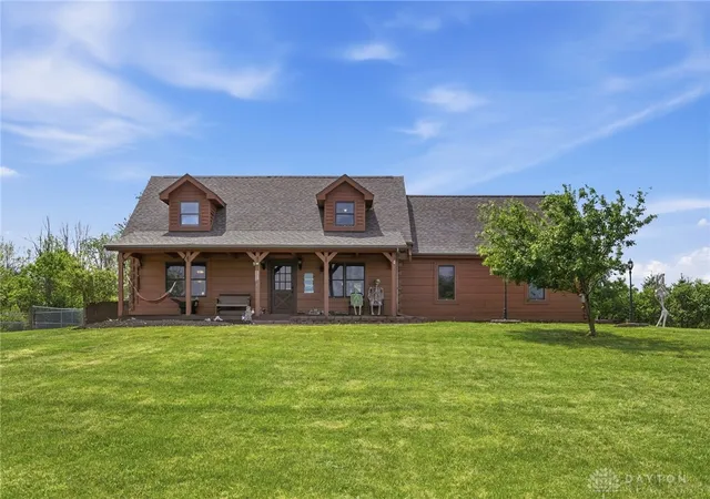 Photo 1 of Sale Pending at 255 W Pekin Rd, Lebanon, OH 45036 | MLS# 957757 | Listing updated on 2026-08-31