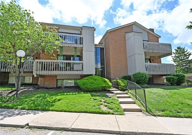 Photo 2 of Condo for sale at 1787 Cherokee Dr #B, Dayton, OH 45449 | MLS# 957830 | Listing updated on 2026-09-11