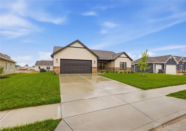 Photo 1 of Single family home for sale at 2765 Liette Dr, Troy, OH 45373 | MLS# 957949 | Listing updated on 2026-09-09