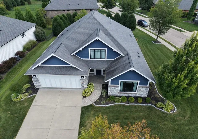 Photo 3 of Single family home for sale at 1374 Highland Ln, Xenia, OH 45385 | MLS# 956828 | Listing updated on 2026-08-31