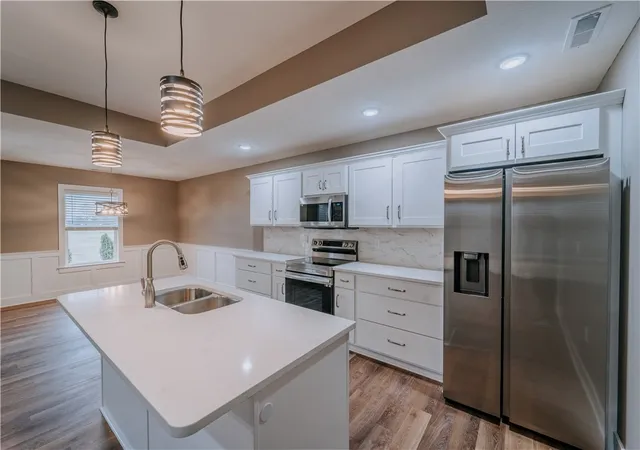 Listing Photo 5 - Condo for sale in building located at 4534 W Ridgewood Rd, Springfield, OH 45503