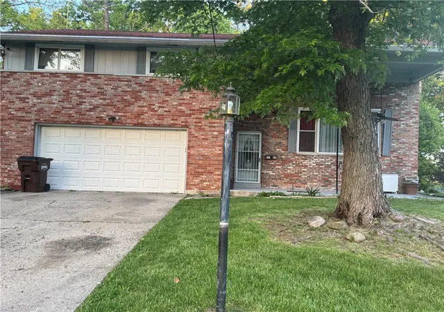 Photo 2 of Sale Pending at 5562 Maefel Ln, Dayton, OH 45415 | MLS# 958214 | Listing updated on 2026-09-03