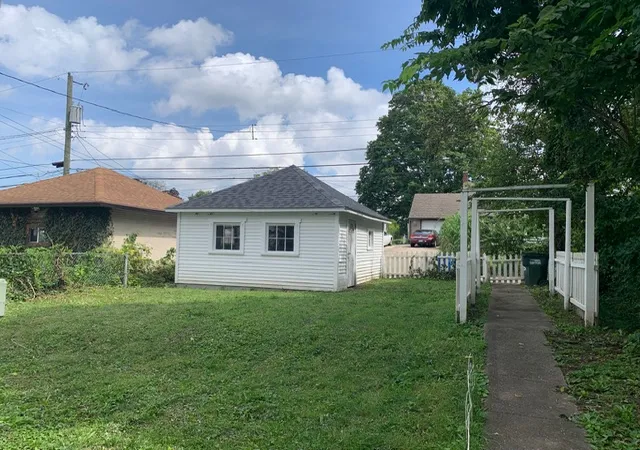 Photo 3 of Single family home for sale at 1318 Epworth Ave, Dayton, OH 45410 | MLS# 958783 | Listing updated on 2026-09-13