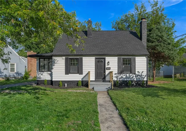 Photo 1 of Sale Pending at 1205 Ellen Dr, Middletown, OH 45042 | MLS# 959093 | Listing updated on 2026-09-05