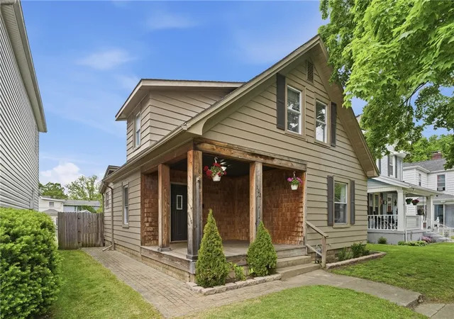 Photo 2 of Single family home for sale at 102 Franklin St, Middletown, OH 45042 | MLS# 959280 | Listing updated on 2026-09-05