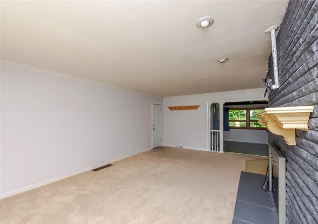 Photo 3 of Single family home for sale at 5665 Little Sugar Crk Rd, Dayton, OH 45440 | MLS# 959424 | Listing updated on 2026-09-04