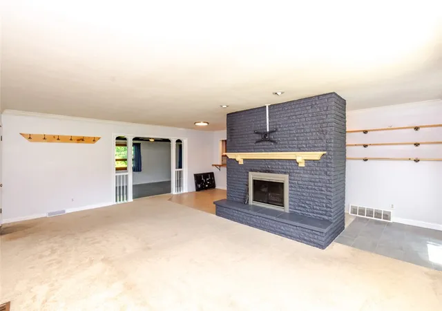 Photo 3 of Single family home for sale at 5665 Little Sugar Crk Rd, Dayton, OH 45440 | MLS# 959424 | Listing updated on 2026-09-04