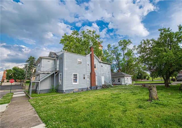 Photo 4 of Multi family home for sale at 28 Curtis St, Middletown, OH 45044 | MLS# 959692 | Listing updated on 2026-09-16