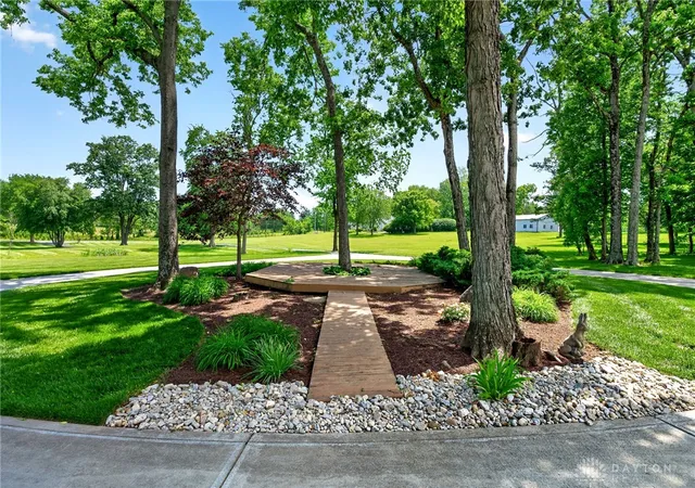 Photo 3 of Single family home for sale at 1137 Stubbs Ml Rd, Lebanon, OH 45036 | MLS# 959927 | Listing updated on 2026-09-22
