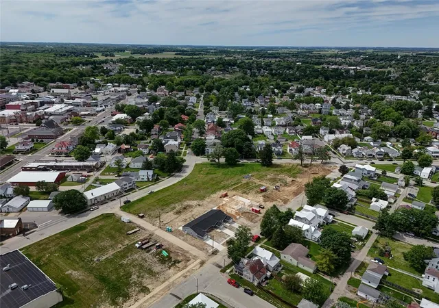 Photo 2 of Townhouse for sale at 200 Green St, Greenville, OH 45331 | MLS# 960070 | Listing updated on 2026-09-17