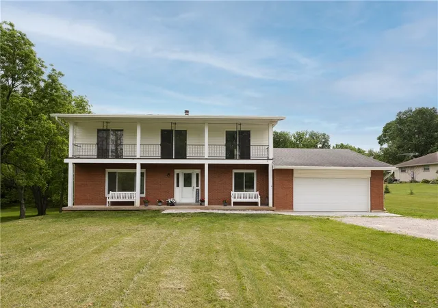 Photo 3 of Sale Pending at 5385 S Dayton Brandt Rd, New Carlisle, OH 45344 | MLS# 959968 | Listing updated on 2026-09-21