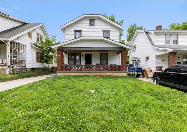 Photo 3 of Single family home for sale at 323 Roxbury Rd, Dayton, OH 45417 | MLS# 960204 | Listing updated on 2026-08-30