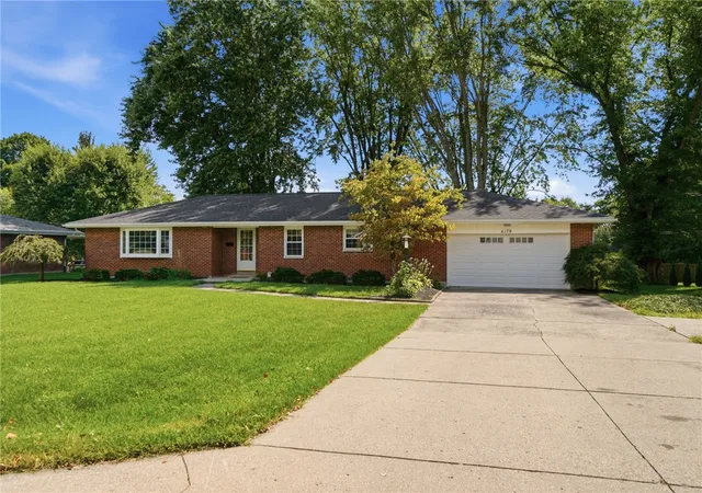 Photo 1 of Single family home for sale at 4179 W Franklin St, Bellbrook, OH 45305 | MLS# 960741 | Listing updated on 2026-09-08