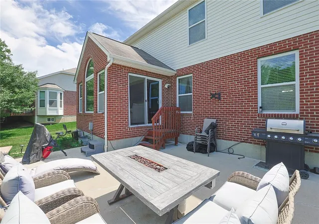 Photo 4 of Single family home for sale at 2032 Bridgewater Ln, Monroe, OH 45050 | MLS# 960942 | Listing updated on 2026-09-15