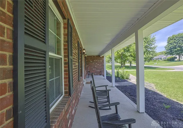 Photo 3 of Single family home for sale at 6149 Eddington Dr, Liberty Twp, OH 45044 | MLS# 960997 | Listing updated on 2026-09-02