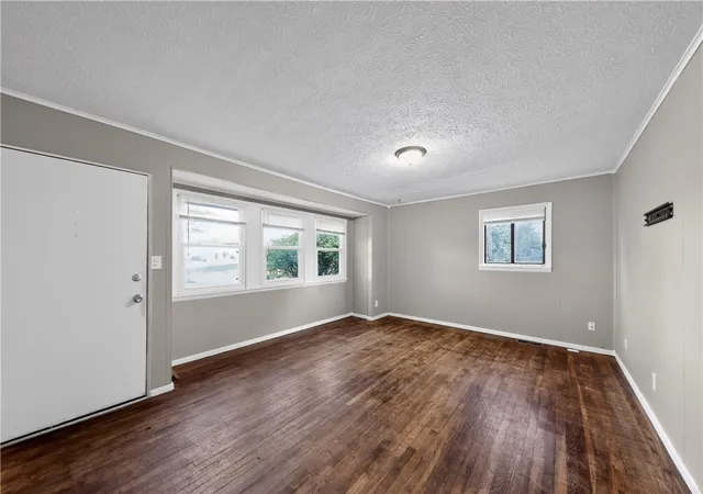 Photo 3 of Sale Pending at 4338 Williamson Dr, Dayton, OH 45416 | MLS# 960632 | Listing updated on 2026-09-01