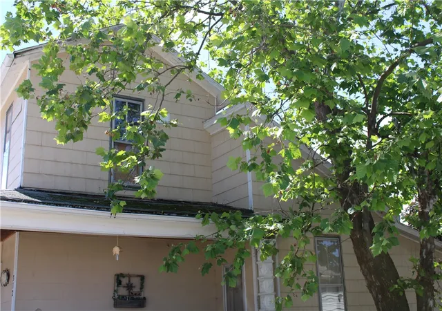 Photo 3 of Single family home for sale at 312 E Washington St, New Madison, OH 45346 | MLS# 961226 | Listing updated on 2026-09-11